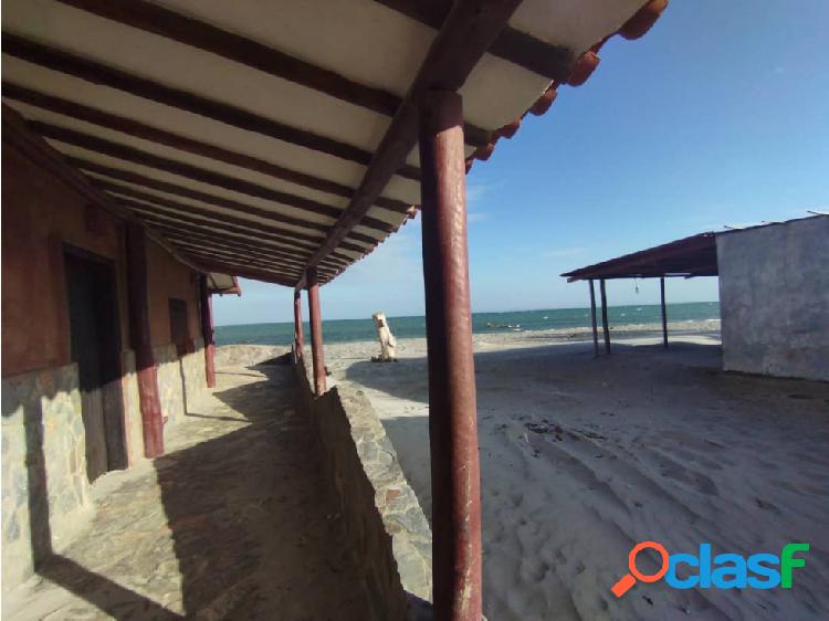 HOTEL/POSADA EN VENTA PLAYA EL YAQUE ISLA DE MARGARITA 247