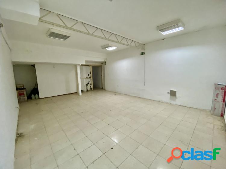 LOCAL ALQUILER LOS DOS CAMINOS CON 80 M2, 1 BAÑO Y DEPOSITO