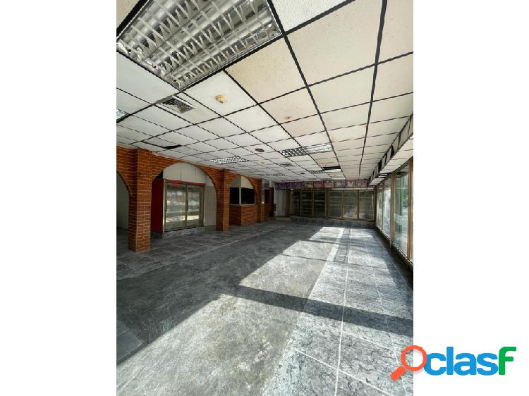 LOCAL COMERCIAL EN ALQUILER 650 M2 - URB. CALIFORNIA SUR