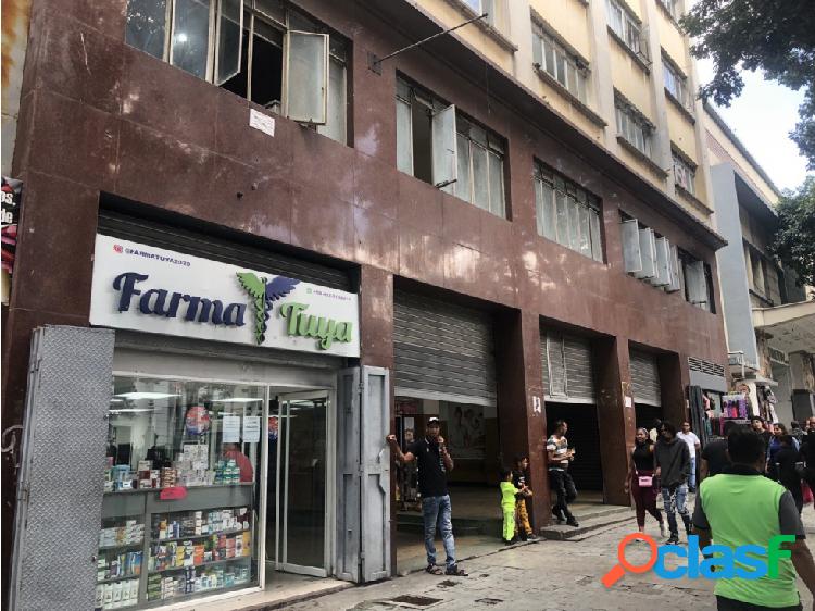 LOCAL COMERCIAL EN ALQUILER CAPITOLIO 16 MTS