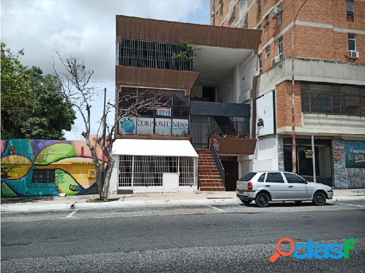 LOCAL EN ALQUILER AVENIDA 20 ENTRE 10 Y 11