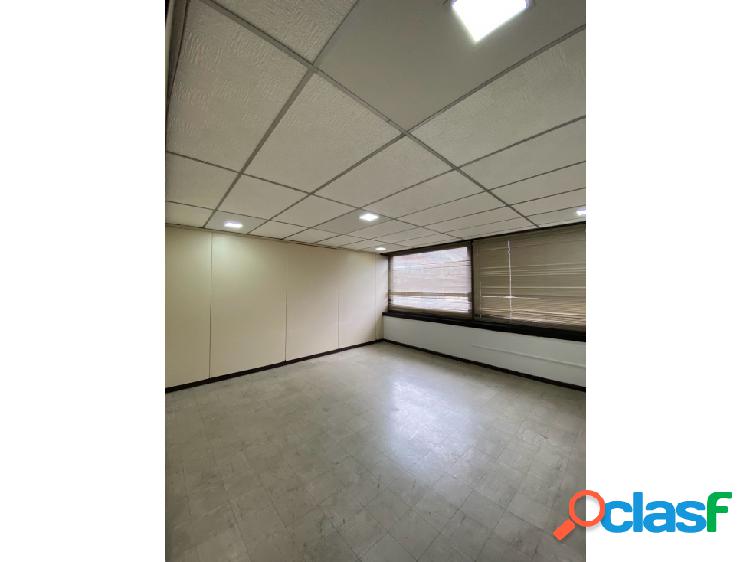 OFICINA EN ALQUILER 120 M2 - URB. SABANA GRANDE