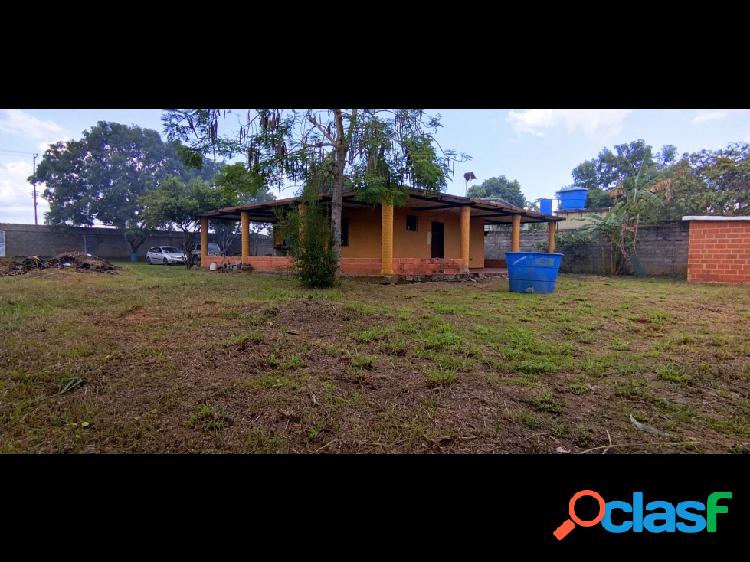 PARCELA EN VENTA TOCUYITO EL OASIS LOS NARANJOS D08-06