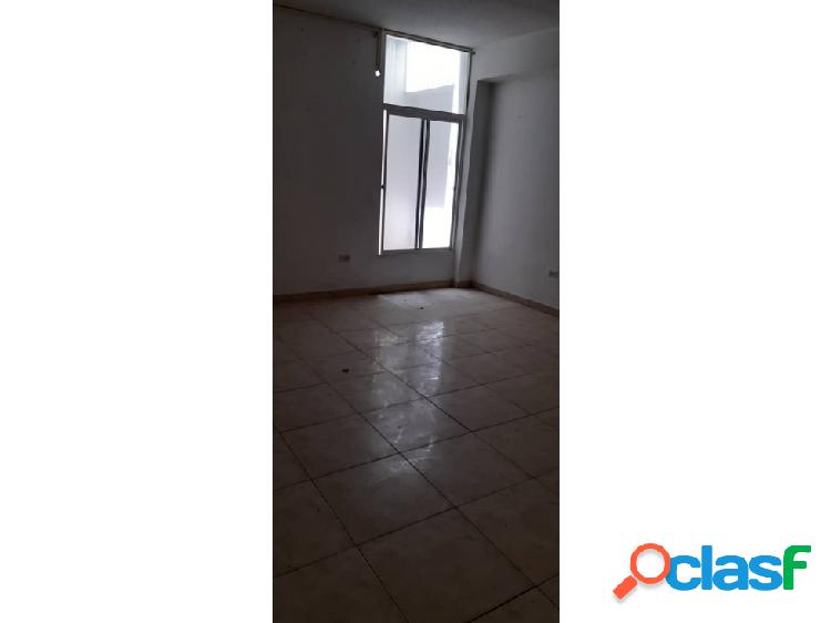 SE ALQUILA APARTAMENTO EN CALLE VICTORIA VE10-072CV-RGON