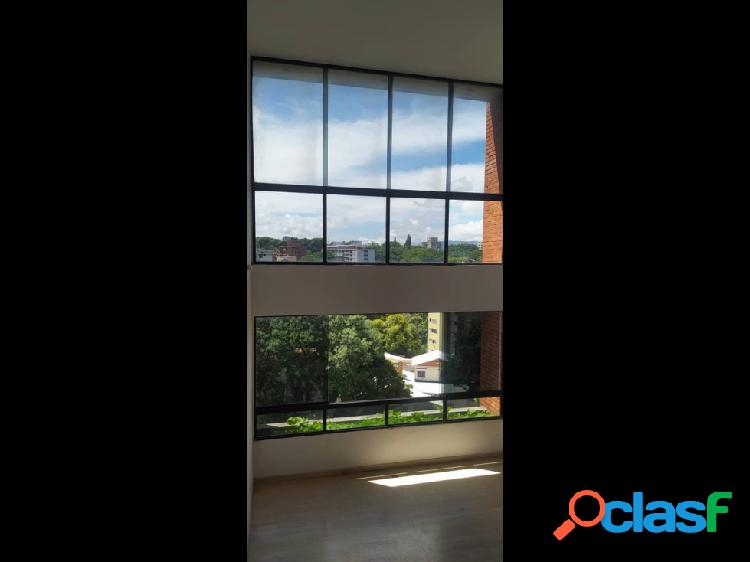 SE ALQUILA ESPECTACULAR DUPLEX 285m 4H 4B 3P Ubicado en SAN