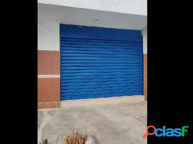 SE ALQUILA LOCAL COMERCIAL EN LA AV BOLIVAR 01-86