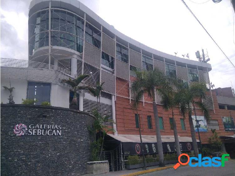 SE ALQUILA Local comercial de 28 Mts PB en CC SEBUCAN