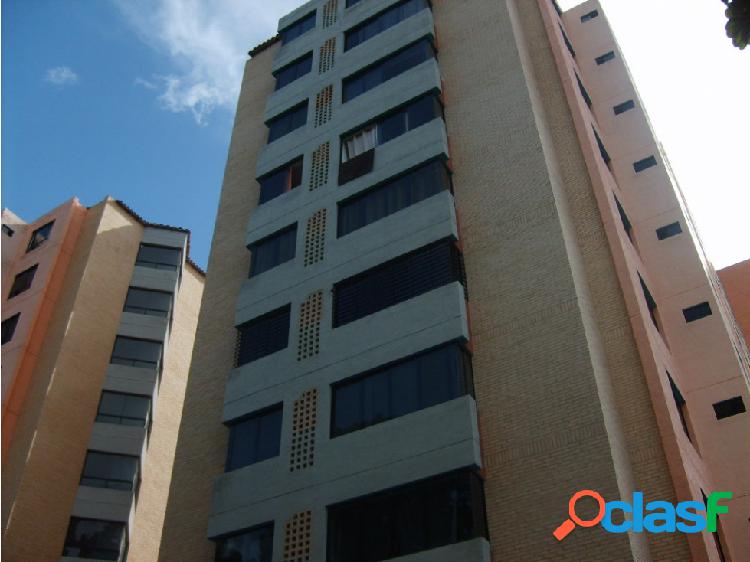 SE VENDE APARTAMENTO EN AGUA BLANCA