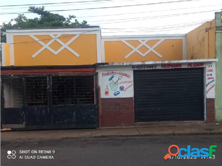 SE VENDE CASA EN LA CALLE CARVAJAL / CENTRO MATURIN