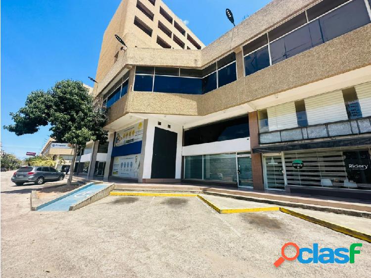 SE VENDE LOCAL COMERCIAL DUPLEX EN EL CC AB NUEVA ESPARTA