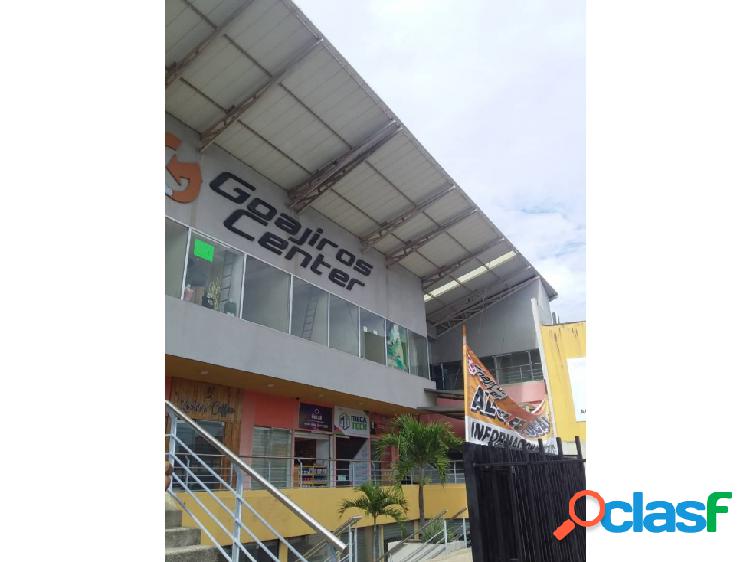 SE VENDE LOCAL COMERCIAL EN EL CC GOAJIROS CENTER 52-02