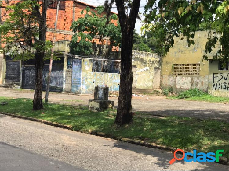 SE VENDE TERRENO AV. 23 DE ENERO SECTOR CURAZAO