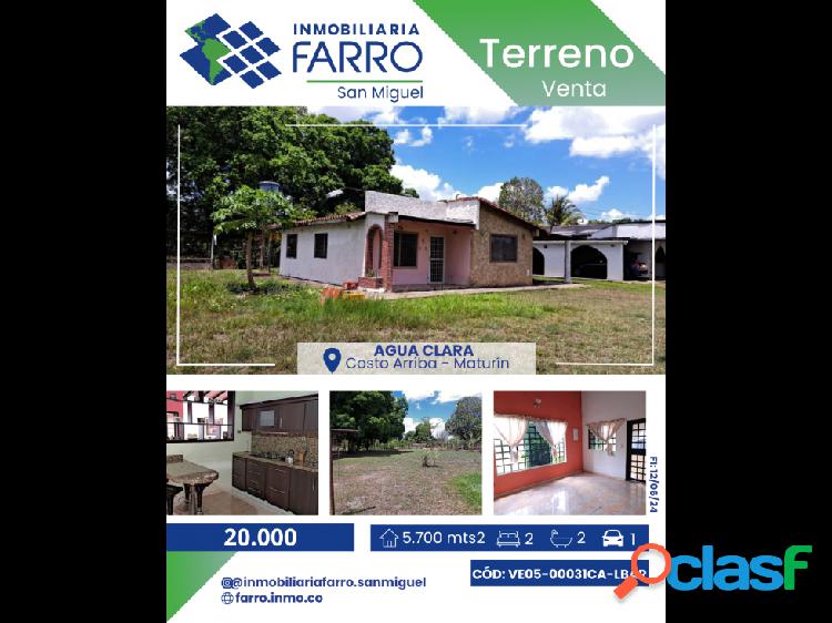 SE VENDE TERRENO EN COSTO ARRIBA CON DOS CASAS Y DOS