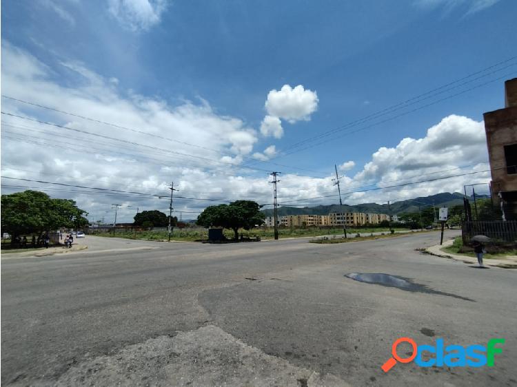 SE VENDE TERRENO EN GUACARA 01-24