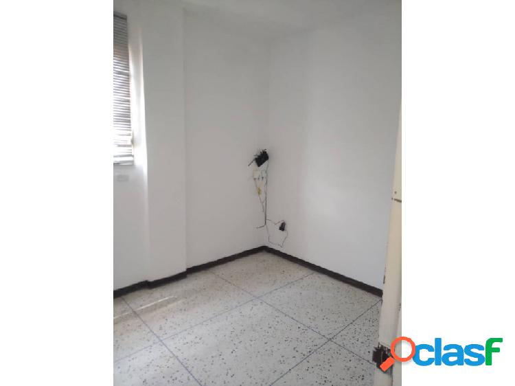 SE VENDE apartamento en Zona Centro, Maracay