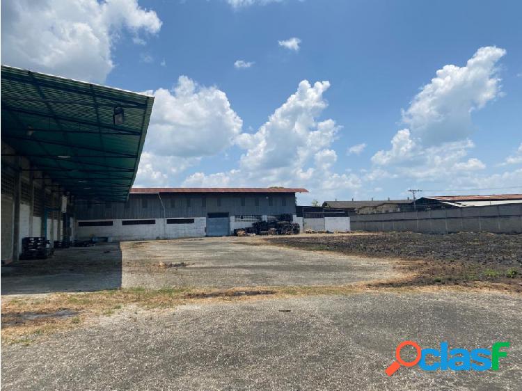 Santa Teresa del Tuy zona industrial dos aguas Galpón en