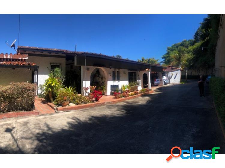 Se Vende Casa 385m²C-5H+4.5B+3P+Cerrado+Vista-Alto Hatillo