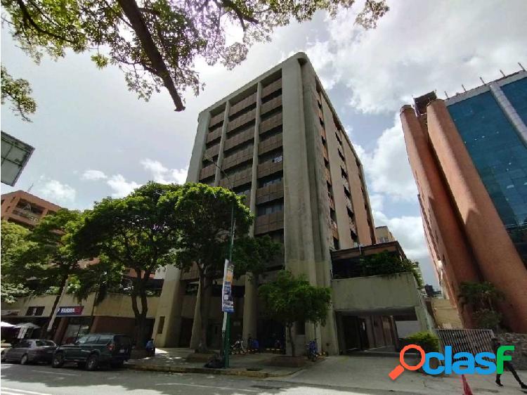 Se Vende Oficina 122 M2 en la Urbanización El Rosal