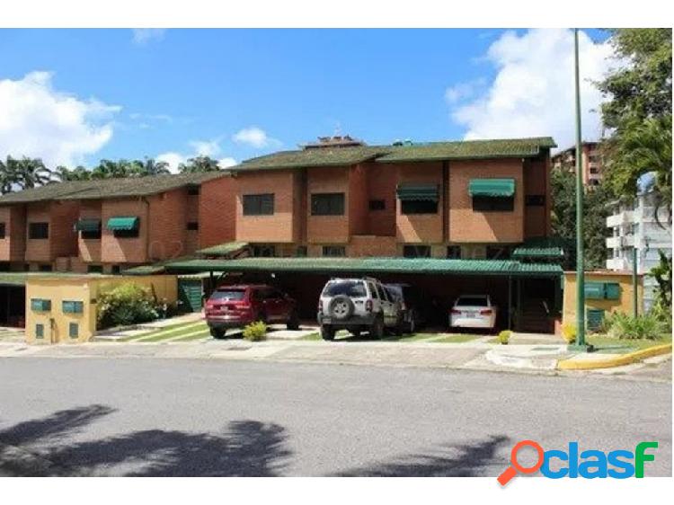 Se Vende TH 347m²-3H+1E+4.5B+2P+Pz. de Agua+Vigilancia-La