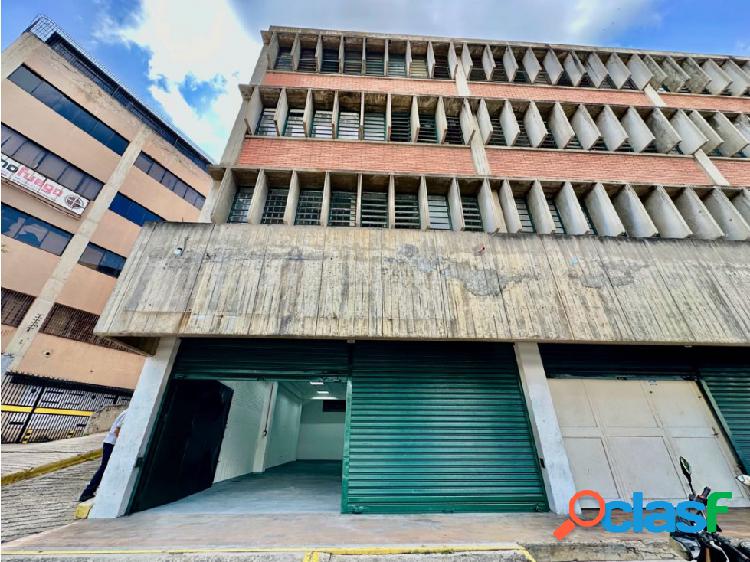 Se alquila local comercial 95m2 1b/2p El Marques