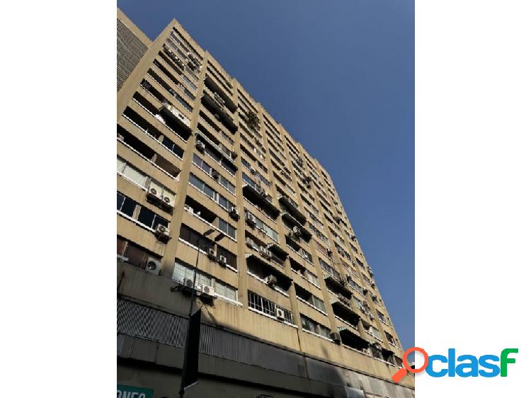 Se alquila oficina 60m2 Chacao 3319