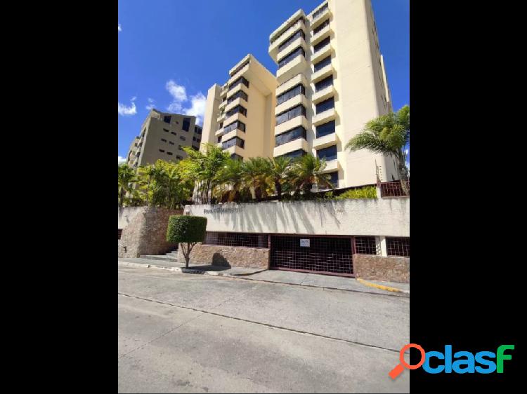 Se vende Apartamento 206m2.3H/4B/2P. Guatire.