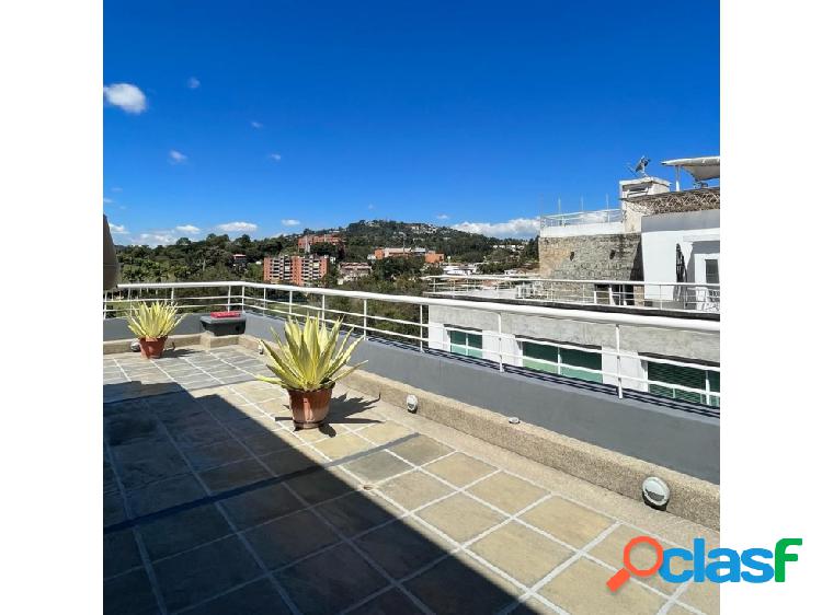 Se vende Apto 280m² 3h/5b/5e Altos de Villanueva