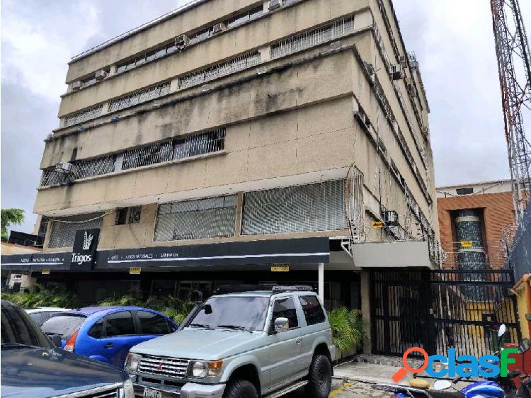 Se vende Oficina Comercial 517m2 La Trinidad 0620