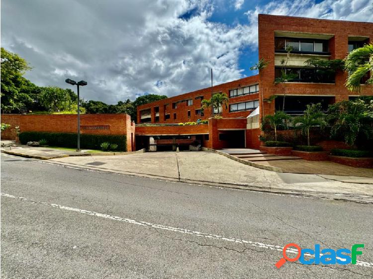 Se vende PB 300m2 + 460m2 jardín 3h+s/5b/3p Chulavista