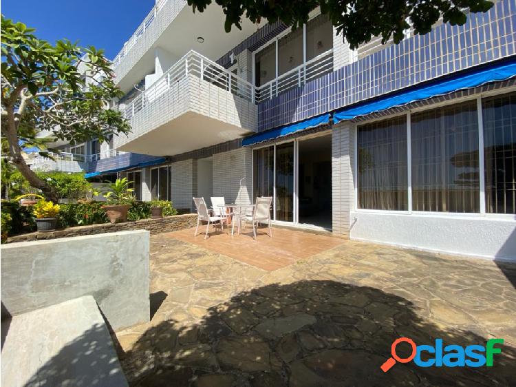 Se vende apartamento 126m² 2h/2b/1e Colinas de Caranta