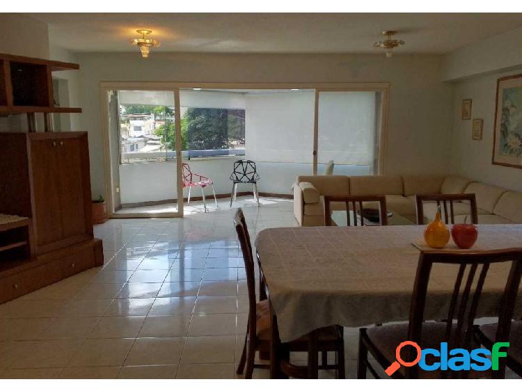 Se vende apartamento 154+15m2 Los Dos Caminos 8177