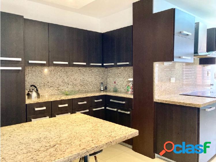 Se vende apartamento 173m2 Los Dos Caminos 0333