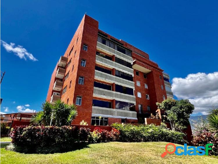 Se vende apartamento 206m2 Lomas de Bello Monte 5316