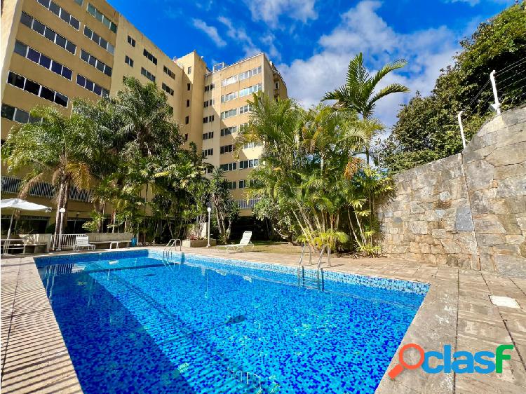 Se vende apartamento 275m² 3h/3b+1s/3e Santa Rosa de Lima