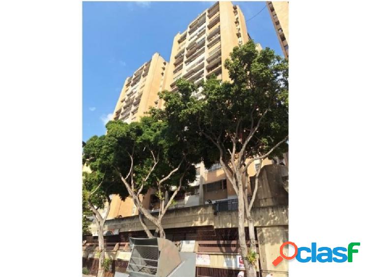 Se vende apartamento 85m2. 2H/2B. Plaza Concordia