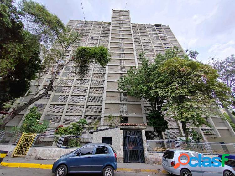 Se vende apartamento 94m2 El Valle 8655