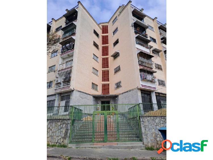 Se vende apto. 71 m2 2h/1b/1pe Vista Alegre 1898