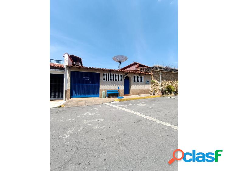 Se vende casa 125m2 4h/3b/2p Colinas Santa Rosa Charallave