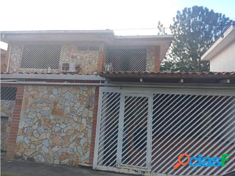 Se vende casa 250m2 La Unión 4232