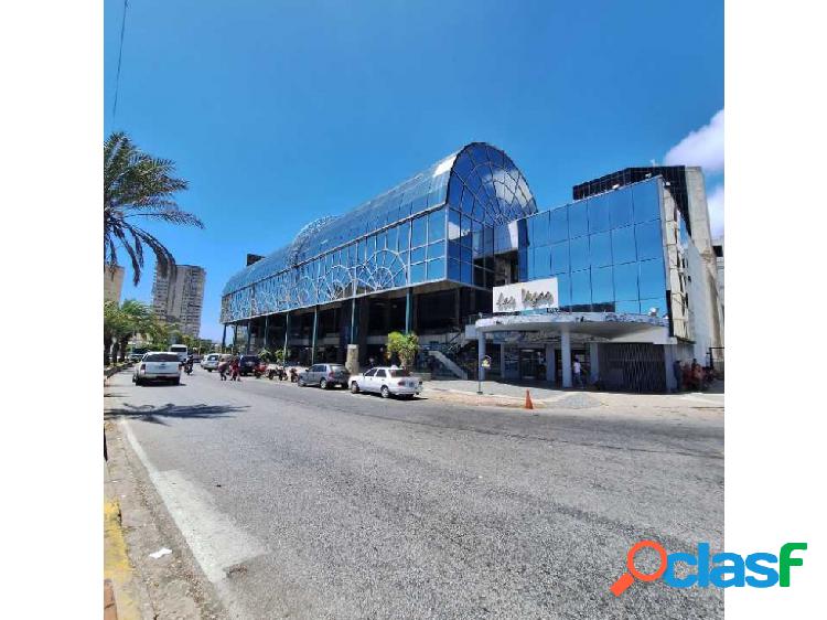 Se vende casino 3.200m² 10b/220p 4 de Mayo Porlamar