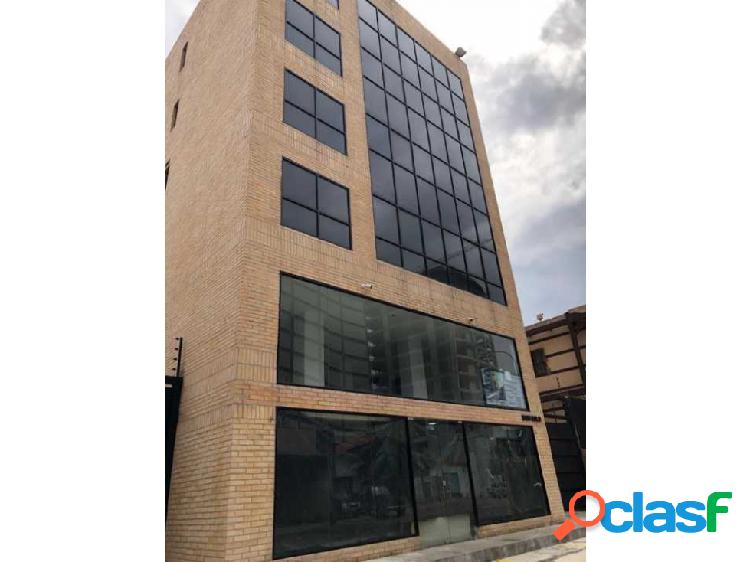 Se vende edificio 1799m2 Las Mercedes 6419