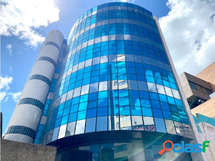 Se vende edificio comercial 3718m2 El Recreo 4890