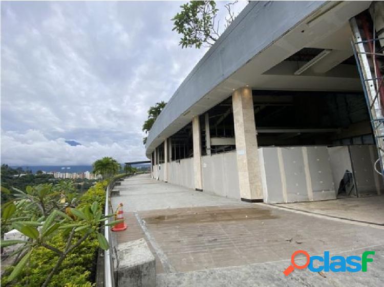 Se vende local 35.09m2 + 12.86m2 Mezzanina - Parque Cerro