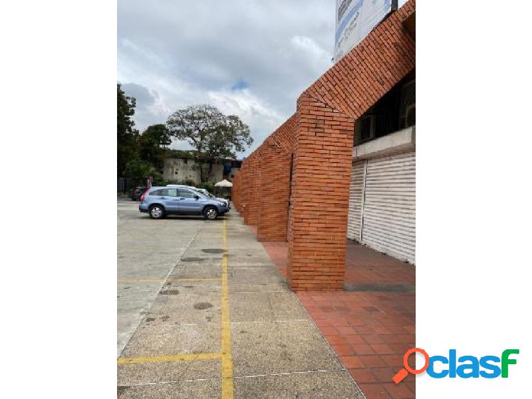 Se vende local comercial 450m2 Av. Los Ilustres 5841