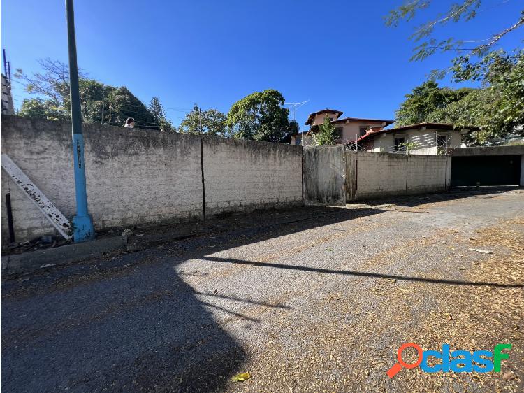 Se vende terreno 1.001,91m2 La Trinidad 9309