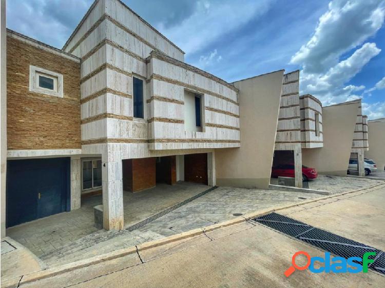 TOWNHOUSE EN VENTA EN TERRAZAS DEL COUNTRY