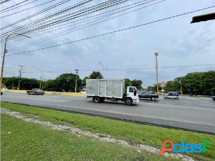 Terreno Comercial e Industrial – Ubicación Estratégica