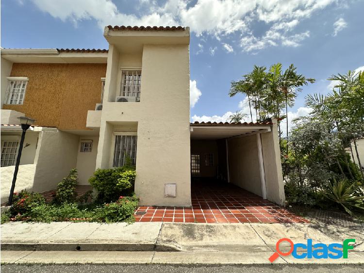 Town House en Venta Los Frailejones Naguanagua MRR-7860212