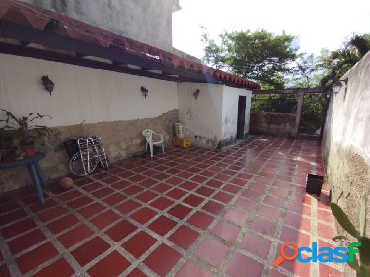 Town House en venta - Guarenas, Urb Altos de Copacabana