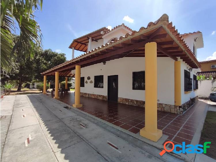 VENDE CASA QUINTA EN LAS MOROCHAS IV SAN DIEGO 01-66